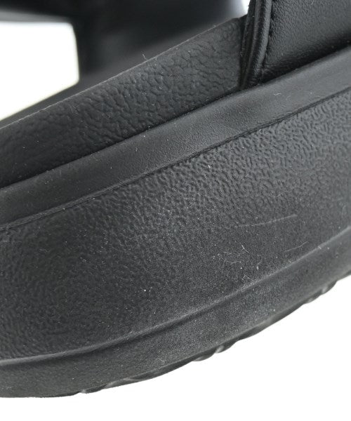 PUMA รองเท้าแตะ