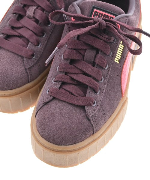 PUMA รองเท้าผ้าใบ