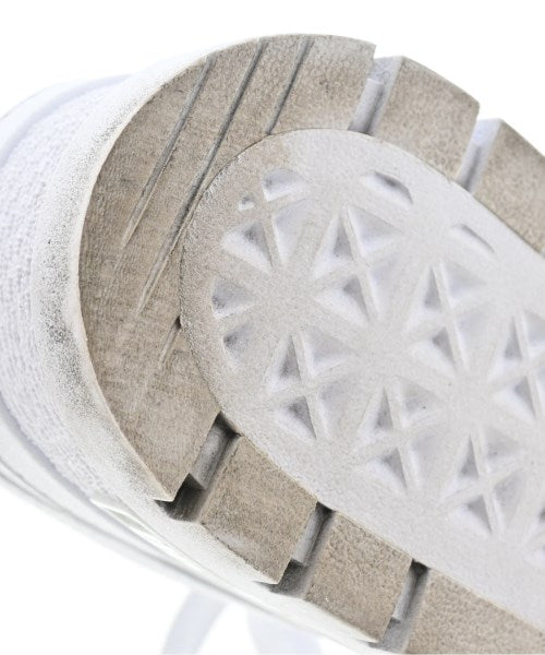 PUMA รองเท้าผ้าใบ