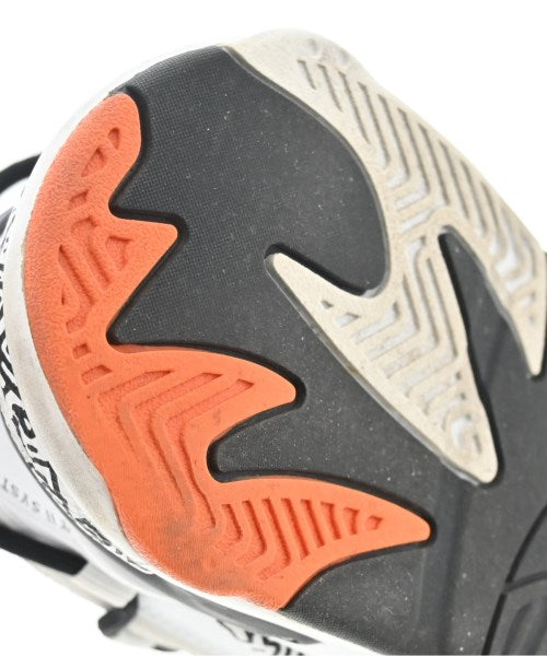 PUMA รองเท้าผ้าใบ