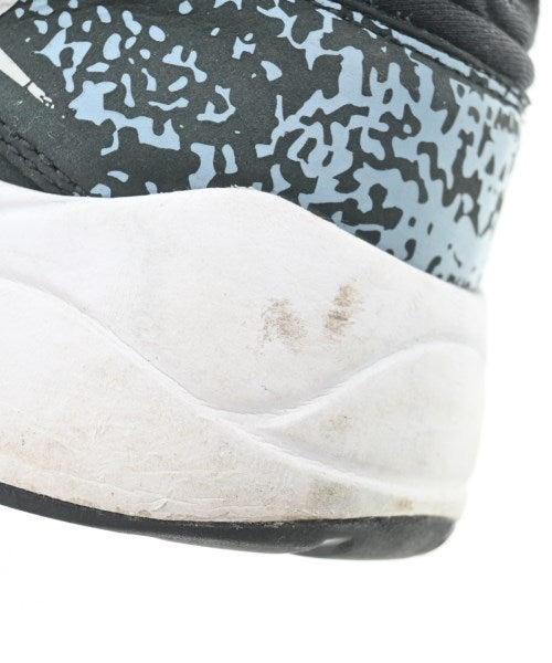 PUMA รองเท้าผ้าใบ