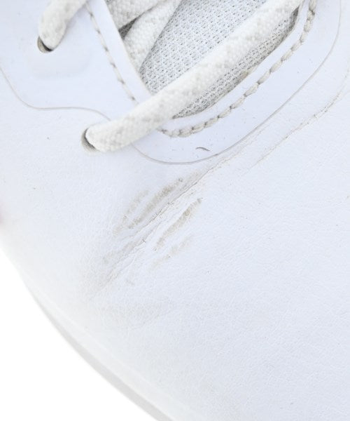 PUMA รองเท้าผ้าใบ