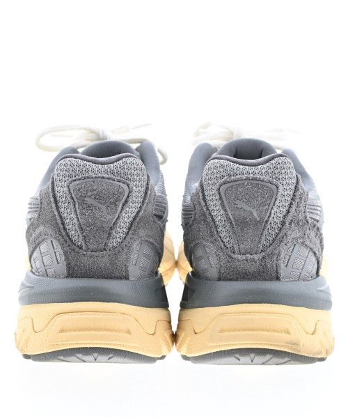 PUMA รองเท้าผ้าใบ
