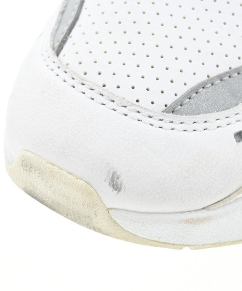 PUMA รองเท้าผ้าใบ