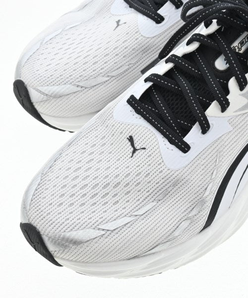 PUMA รองเท้าผ้าใบ