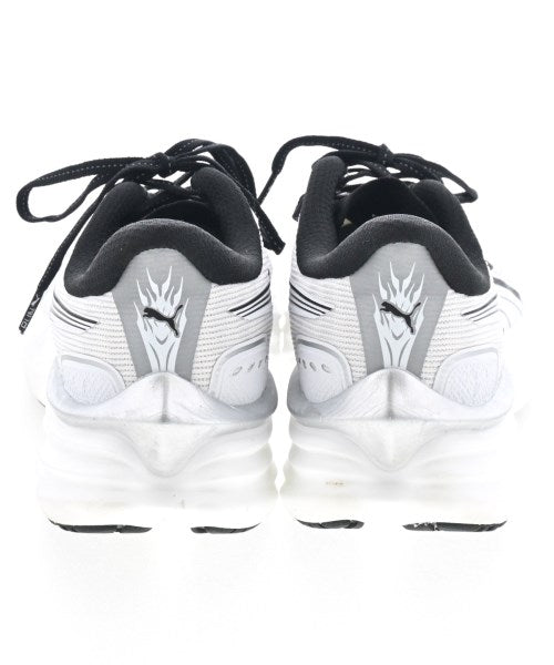 PUMA รองเท้าผ้าใบ