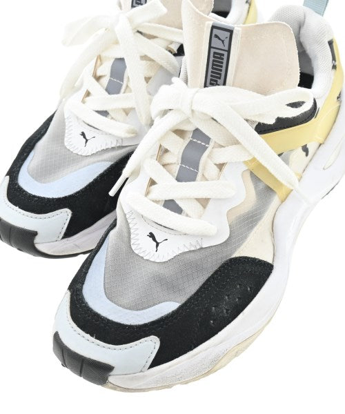 PUMA รองเท้าผ้าใบ