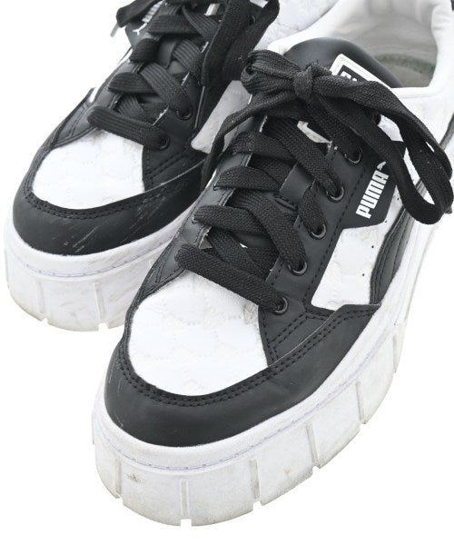 PUMA รองเท้าผ้าใบ