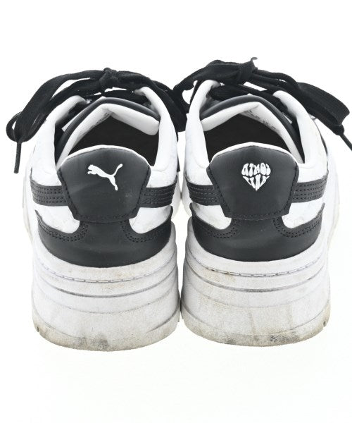 PUMA รองเท้าผ้าใบ