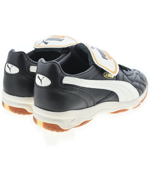 PUMA รองเท้าผ้าใบ