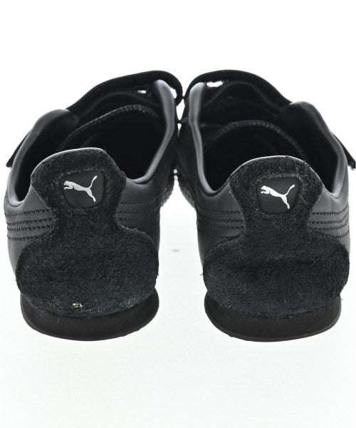 PUMA รองเท้าผ้าใบ