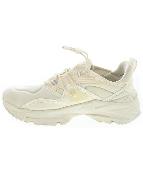 PUMA รองเท้าผ้าใบ