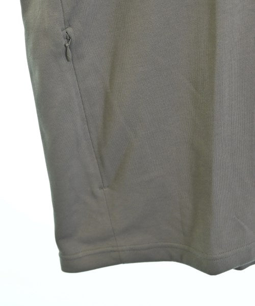PUMA เสื้อยืด/เสื้อท็อปส์