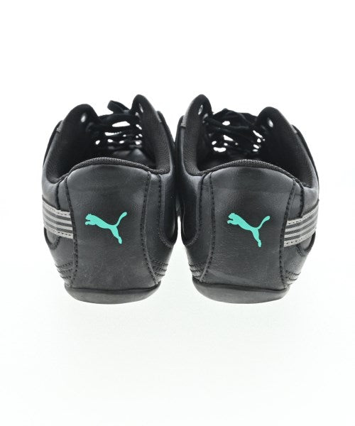 PUMA รองเท้าผ้าใบ
