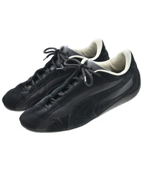 PUMA รองเท้าผ้าใบ