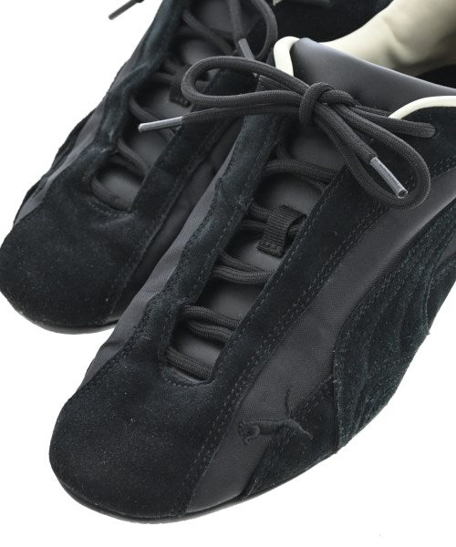 PUMA รองเท้าผ้าใบ
