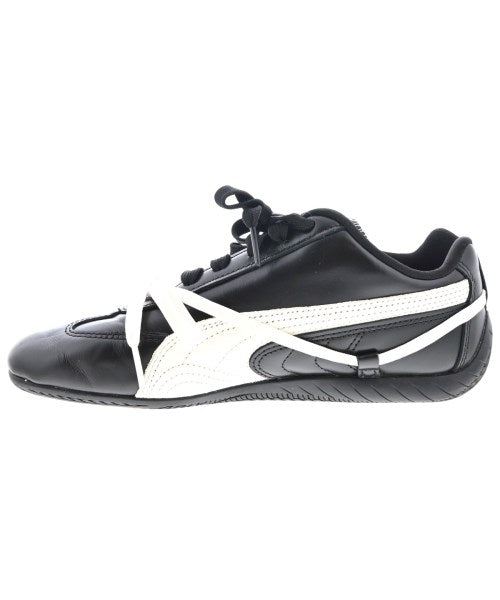 PUMA รองเท้าผ้าใบ