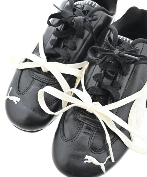 PUMA รองเท้าผ้าใบ