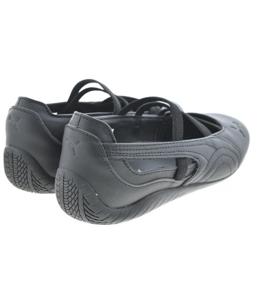 PUMA รองเท้าผ้าใบ