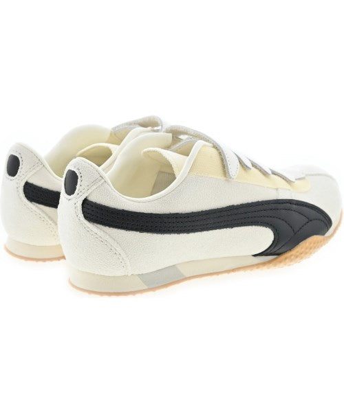 PUMA รองเท้าผ้าใบ