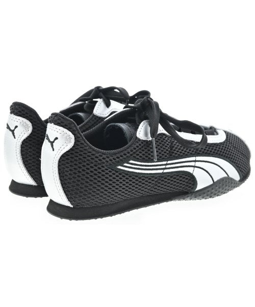 PUMA รองเท้าผ้าใบ
