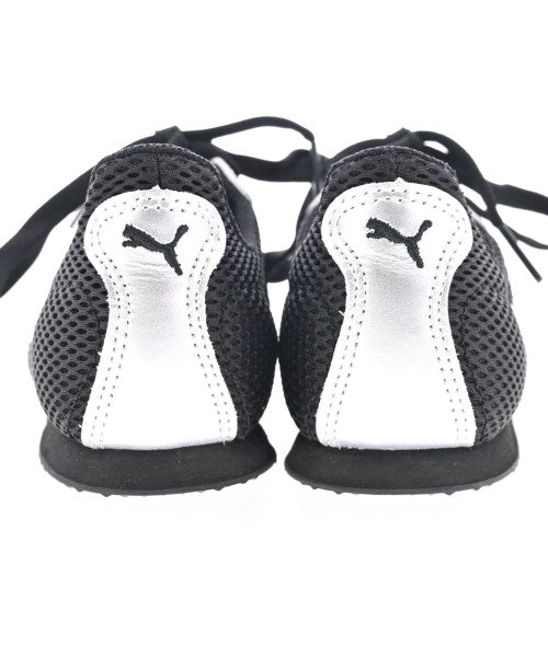 PUMA รองเท้าผ้าใบ