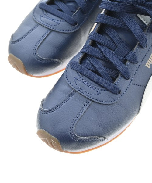 PUMA รองเท้าผ้าใบ