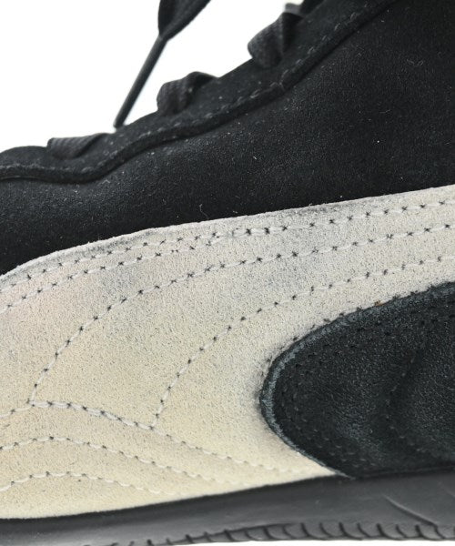 PUMA รองเท้าผ้าใบ