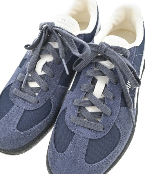 PUMA รองเท้าผ้าใบ