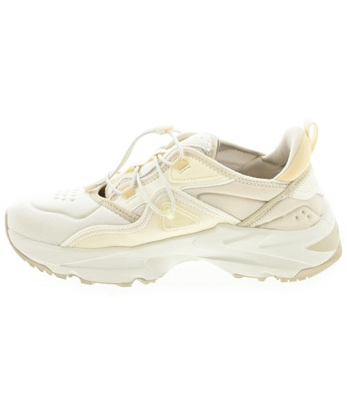 PUMA รองเท้าผ้าใบ