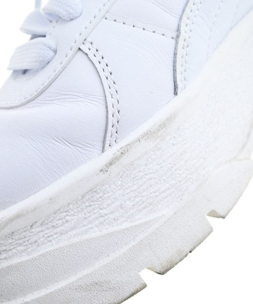 PUMA รองเท้าผ้าใบ