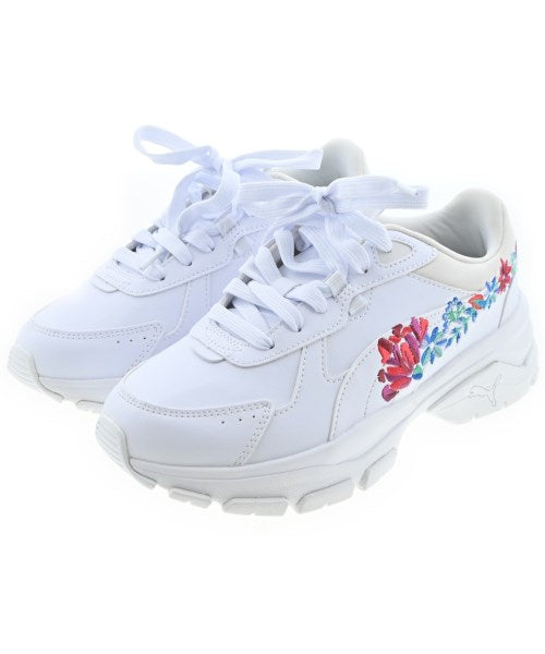 PUMA รองเท้าผ้าใบ