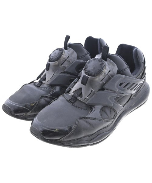 PUMA รองเท้าผ้าใบ