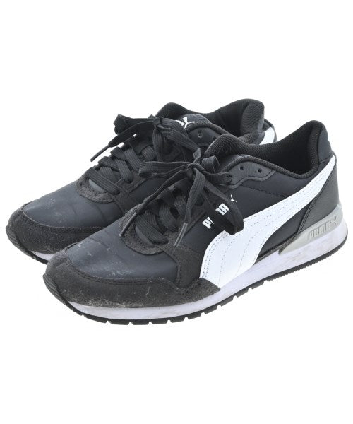 PUMA รองเท้าผ้าใบ