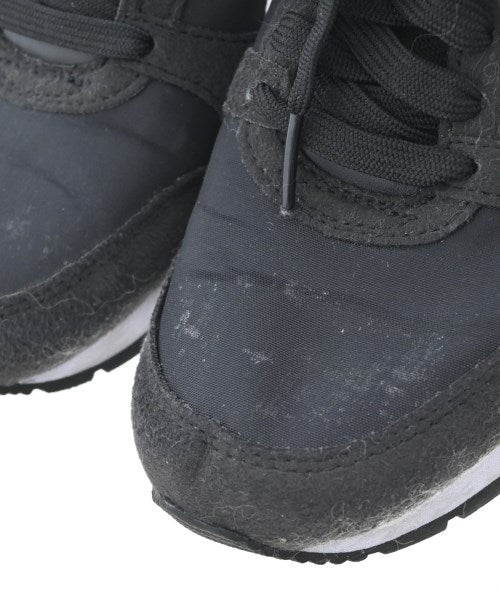 PUMA รองเท้าผ้าใบ
