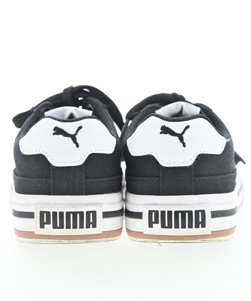 PUMA รองเท้าผ้าใบ