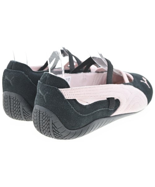 PUMA รองเท้าผ้าใบ