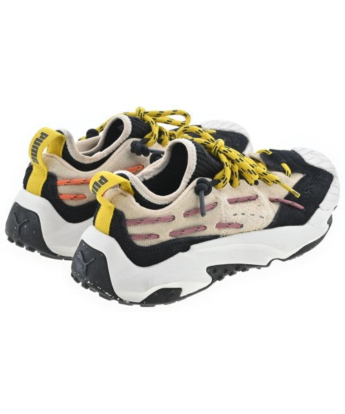 PUMA รองเท้าผ้าใบ