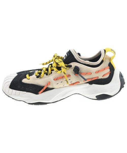 PUMA รองเท้าผ้าใบ