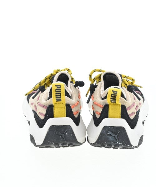 PUMA รองเท้าผ้าใบ