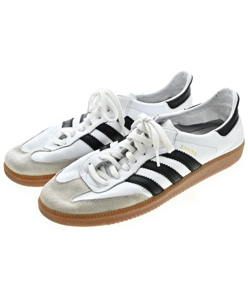 adidas รองเท้าผ้าใบ
