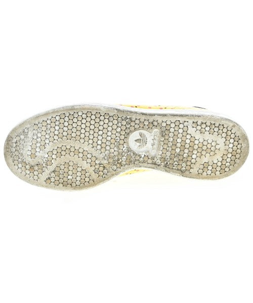 adidas รองเท้าผ้าใบ