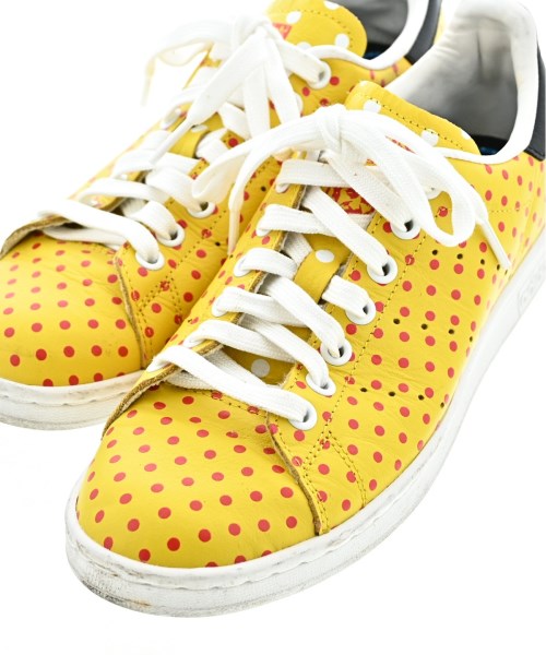 adidas รองเท้าผ้าใบ