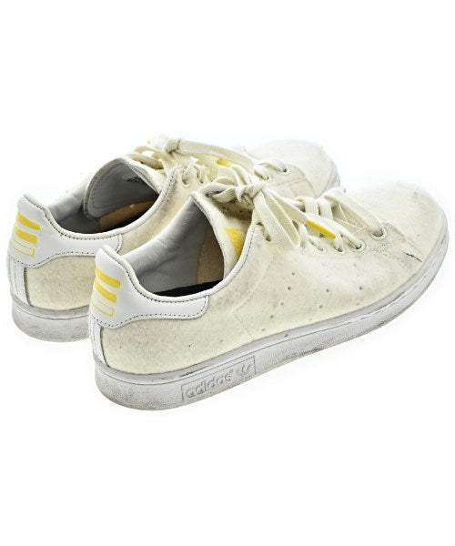 adidas รองเท้าผ้าใบ