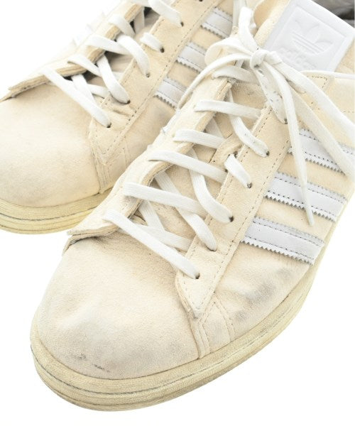 adidas รองเท้าผ้าใบ
