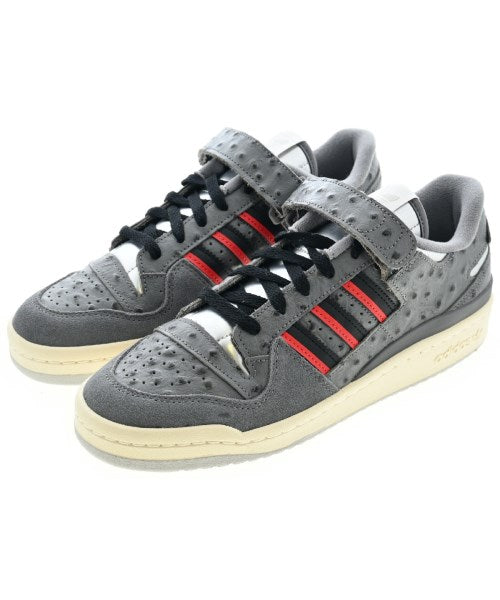 adidas รองเท้าผ้าใบ