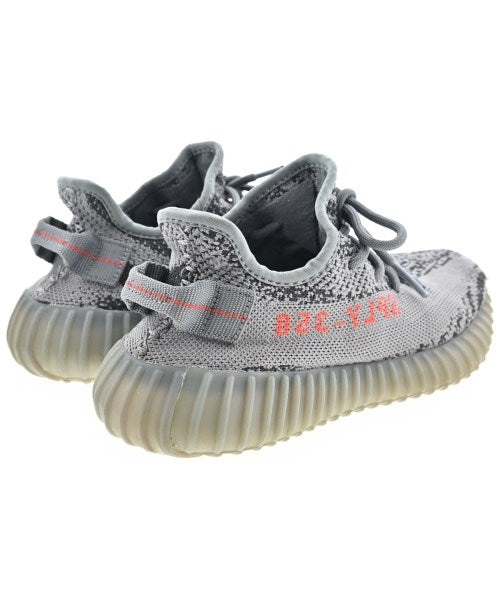 adidas รองเท้าผ้าใบ