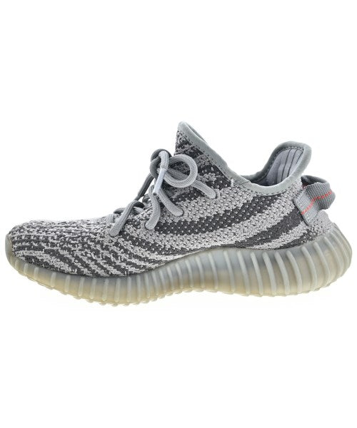 adidas รองเท้าผ้าใบ