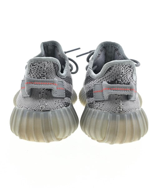 adidas รองเท้าผ้าใบ