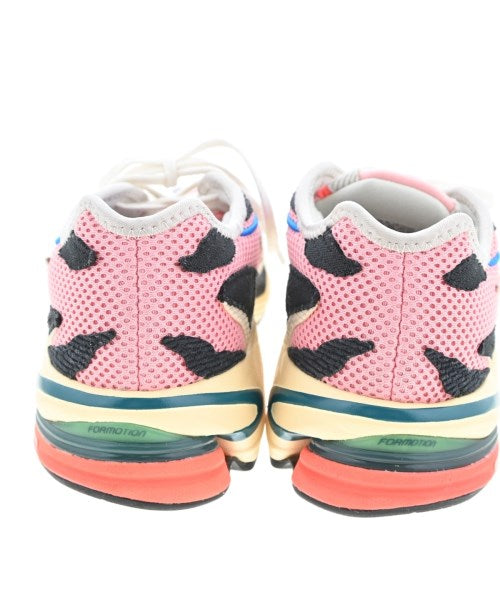 adidas รองเท้าผ้าใบ